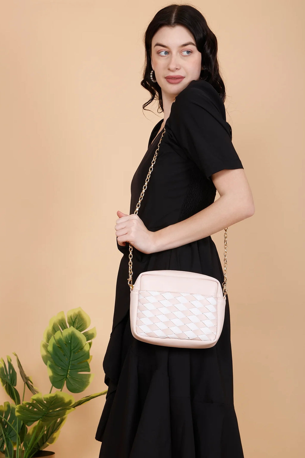 Light Pink Handwoven Handbag - Sofia