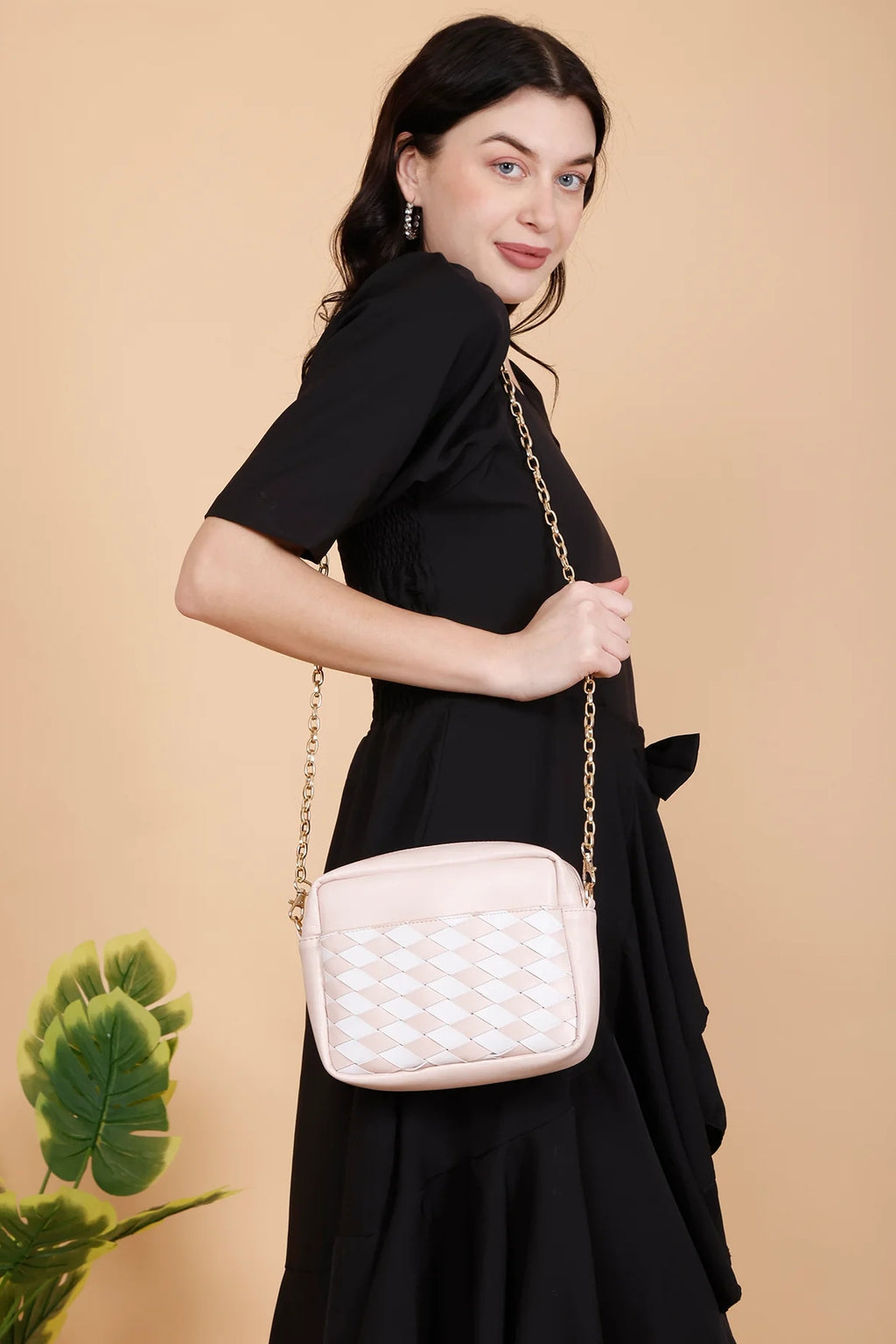 Light Pink Handwoven Handbag - Sofia