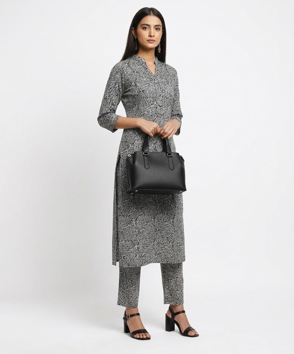 The Windsor Saddle - Black